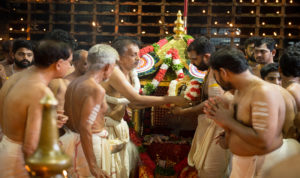 Gvr Arattu tidambu